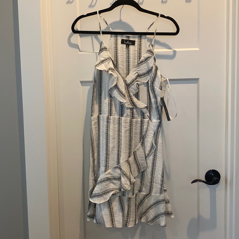 New Lulus mini dress